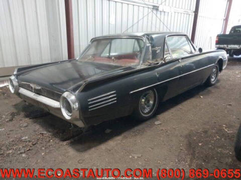 1961 Ford Thunderbird