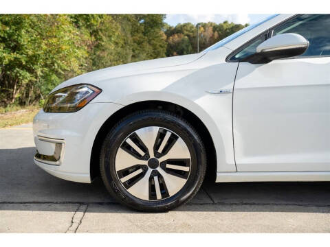 2017 Volkswagen e-Golf SEL Premium