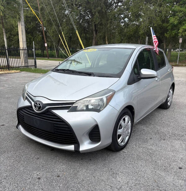 2015 Toyota Yaris 5-Door L