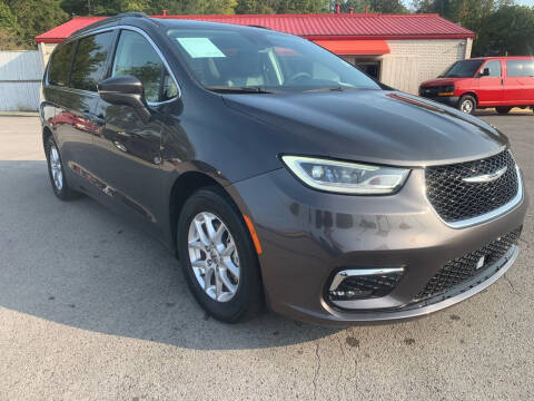 2022 Chrysler Pacifica for sale at Muletown Motors in Columbia TN