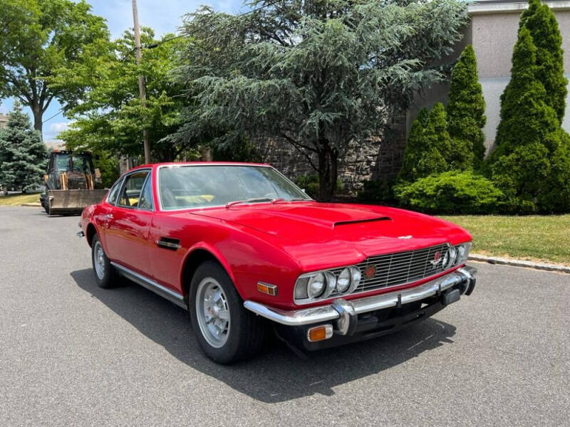 1971 Aston Martin DBS V8 for sale at Gullwing Motor Cars Inc in Astoria NY