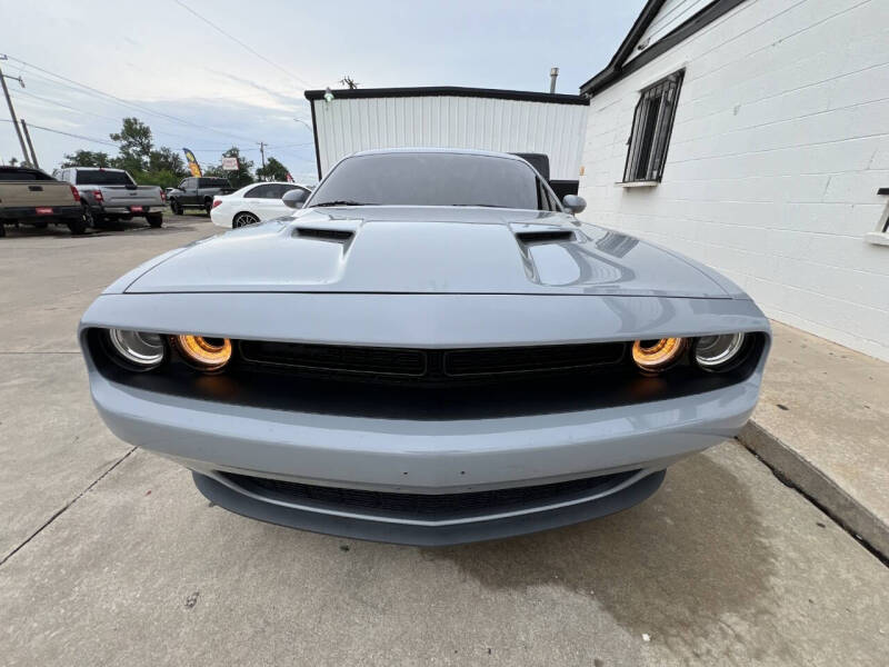 2021 Dodge Challenger SXT