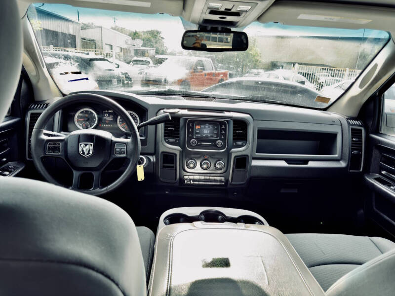 2013 RAM 2500 Powerwagon Tradesman