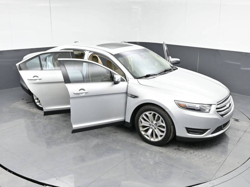 2018 Ford Taurus Limited