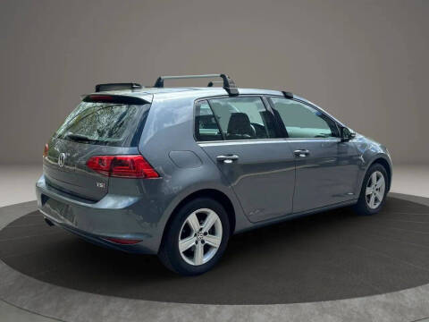 2017 Volkswagen Golf