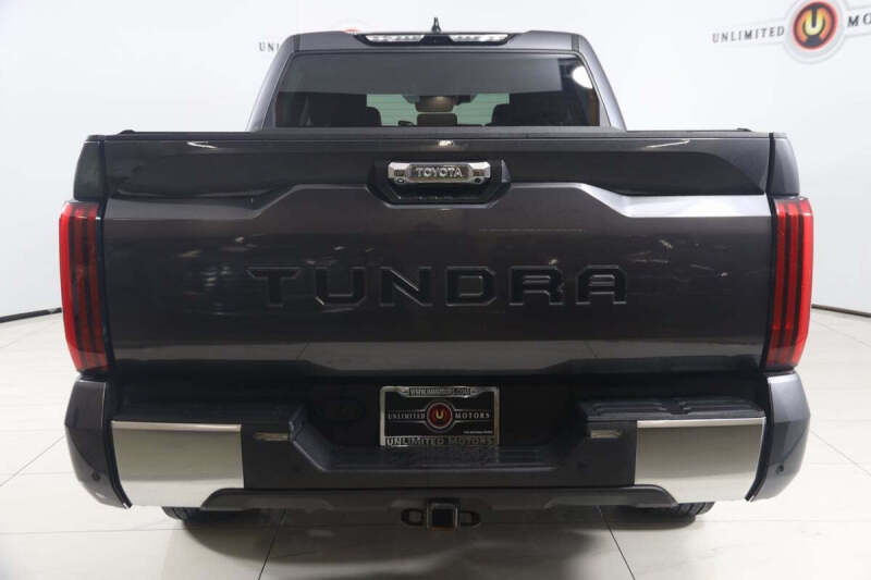 2023 Toyota Tundra Limited HV