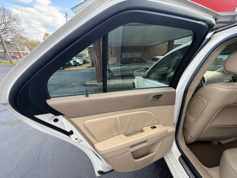 2005 Cadillac STS