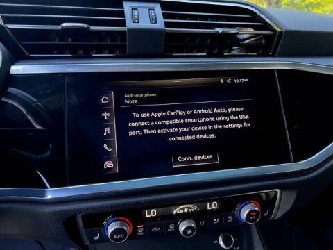 2021 Audi Q3 quattro Premium 40 TFSI