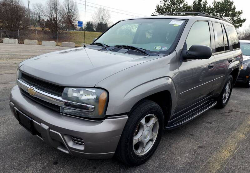 2008 Chevrolet TrailBlazer for sale at Angelo's Auto Sales in Lowellville OH