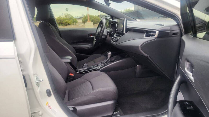 2019 Toyota Corolla Hatchback SE