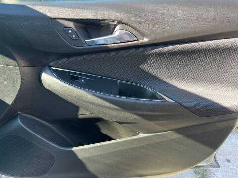 2018 Chevrolet Cruze LT Auto