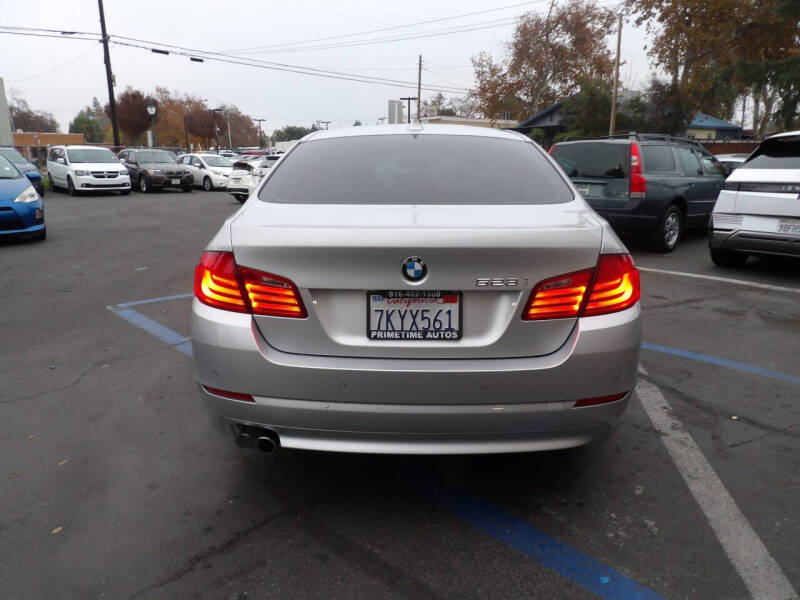 2012 BMW 5 Series 528i