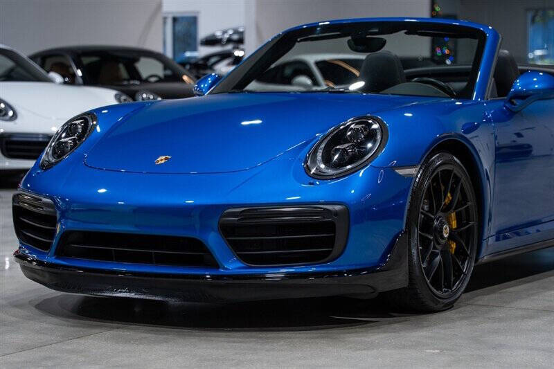 2017 Porsche 911 Turbo S