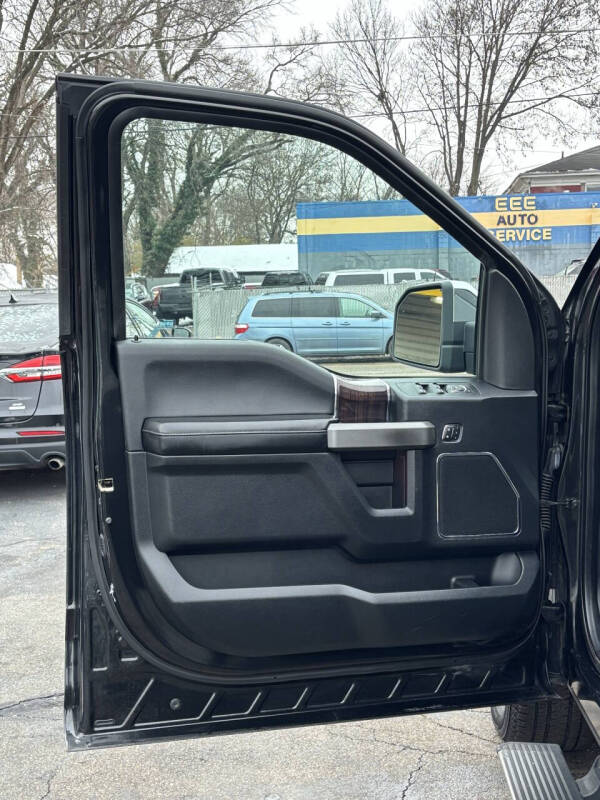 2015 Ford F-150 Platinum