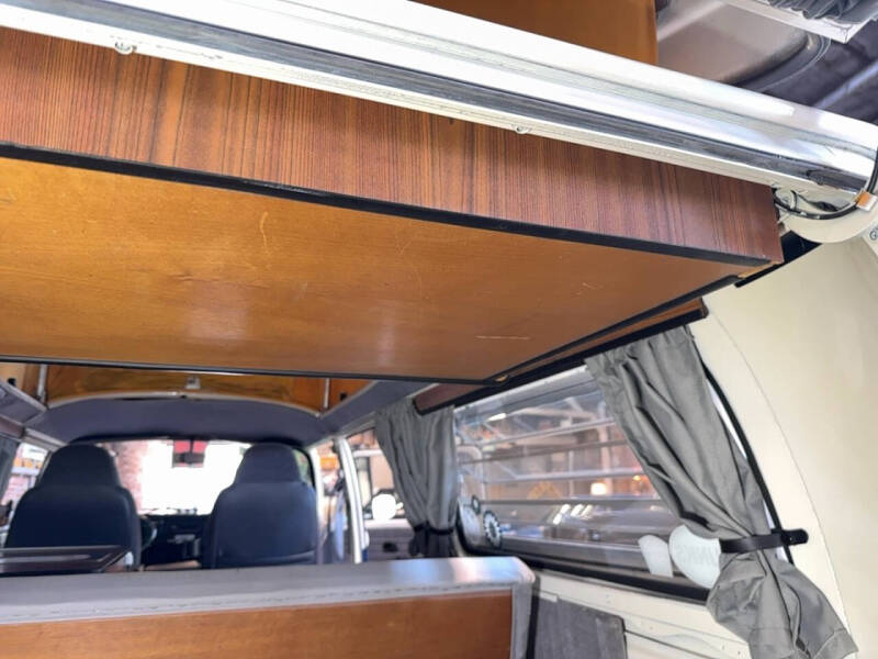 1977 Volkswagen Type 2