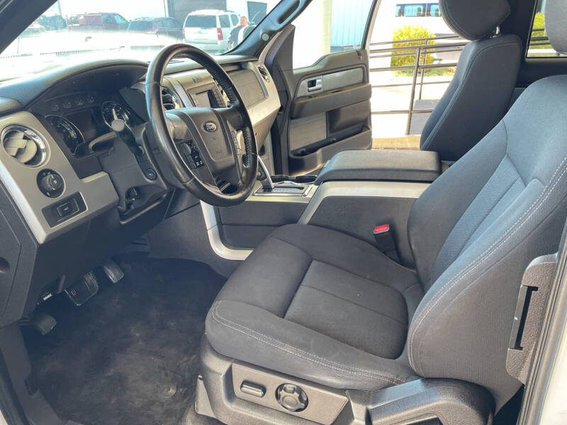 2014 Ford F-150 FX4 photo 4