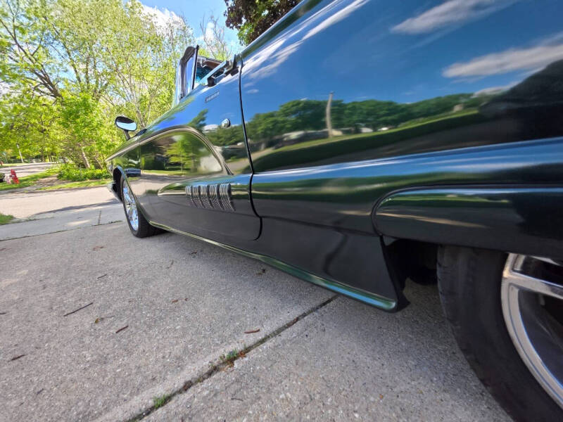 1958 Ford Thunderbird