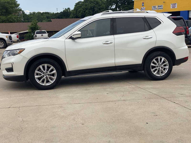 2018 Nissan Rogue SV