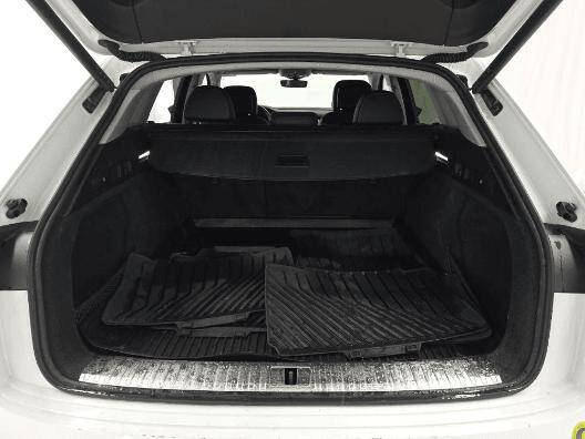 2022 Audi e-tron quattro Premium