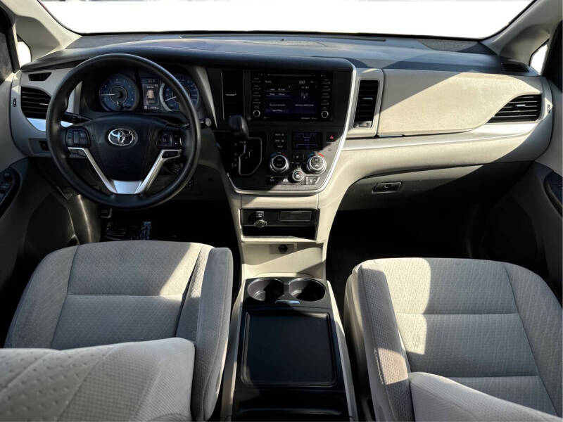 2020 Toyota Sienna
