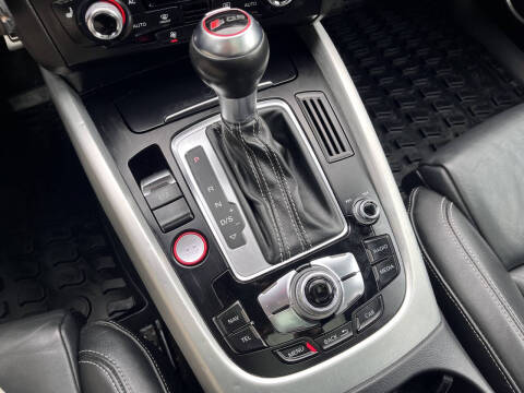 2014 Audi SQ5 3.0T quattro Premium Plus