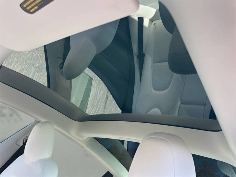 2023 Tesla Model 3 Performance