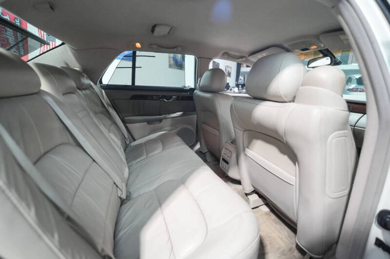 2003 Cadillac DeVille DHS