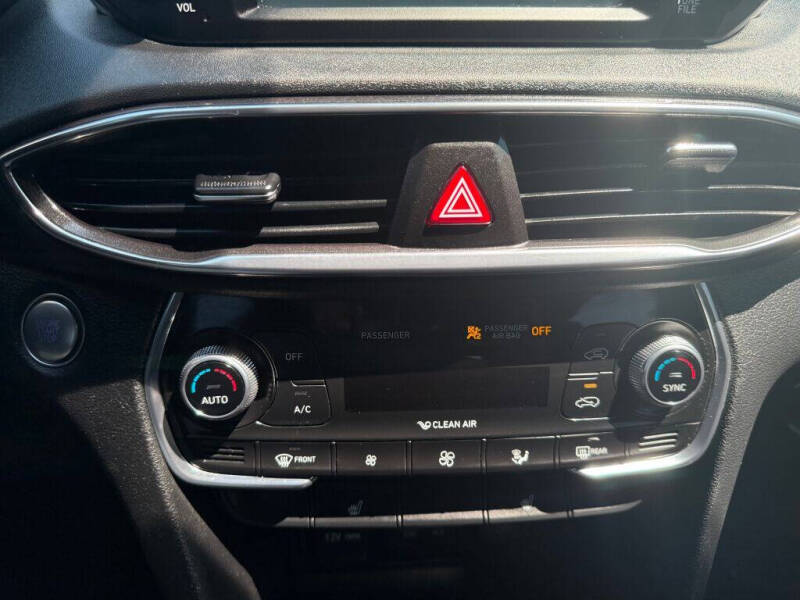 2019 Hyundai Santa Fe Limited 2.4L