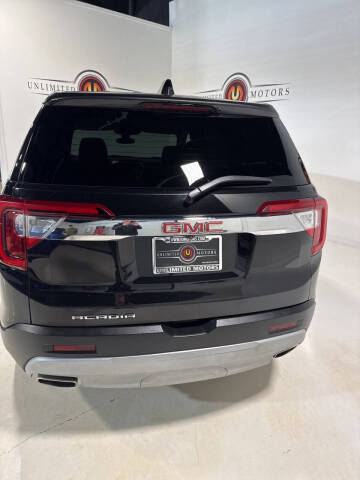 2023 GMC Acadia SLE
