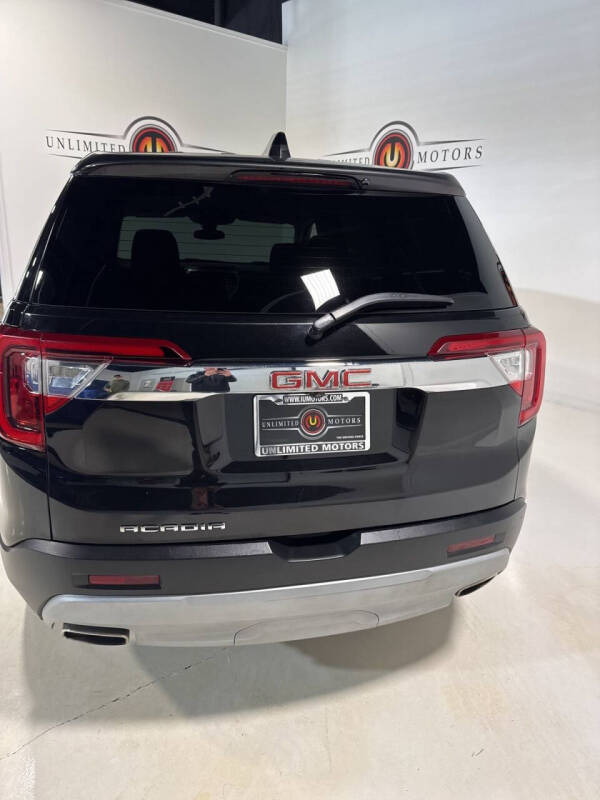 2023 GMC Acadia SLE
