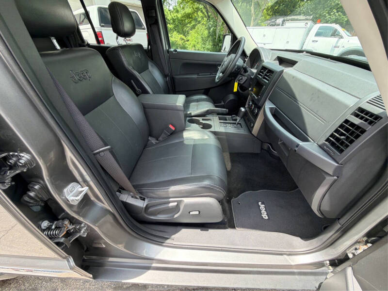 2012 Jeep Liberty Sport
