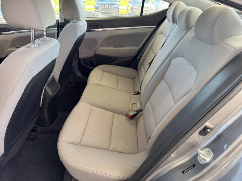 2019 Hyundai Elantra