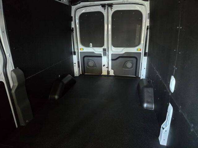 2024 Ford E-Transit 350