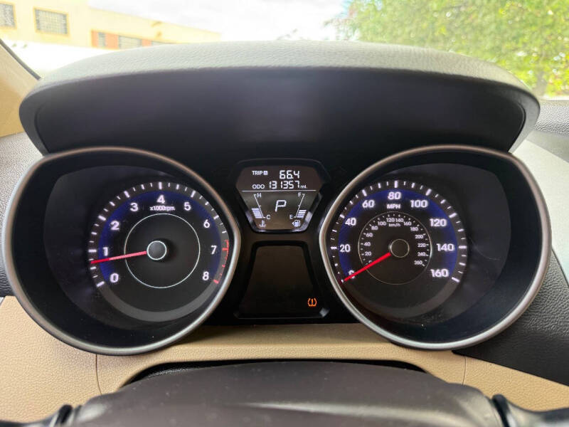 2013 Hyundai Elantra GLS