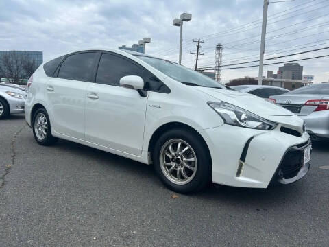 2017 Toyota Prius v