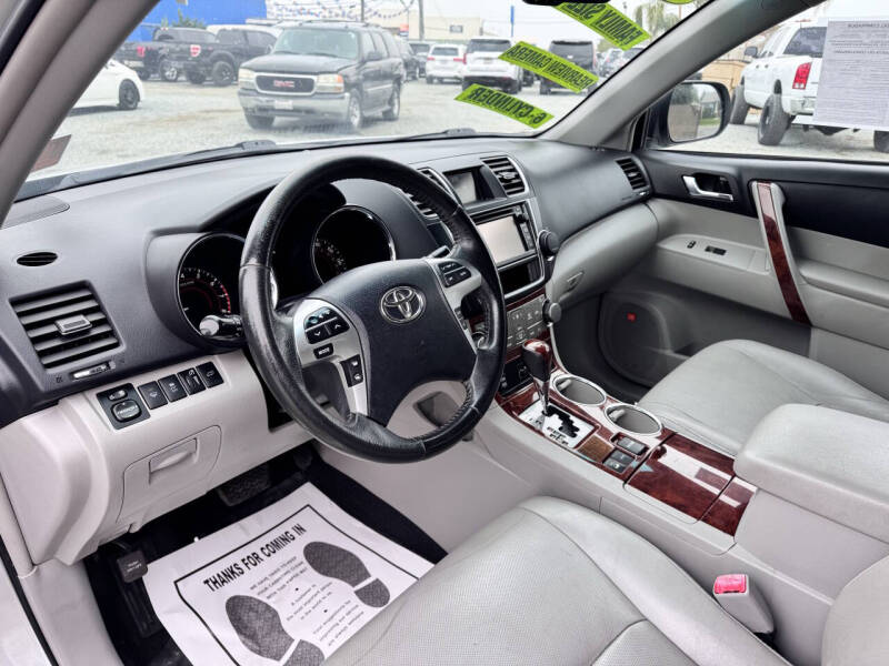 2013 Toyota Highlander Limited