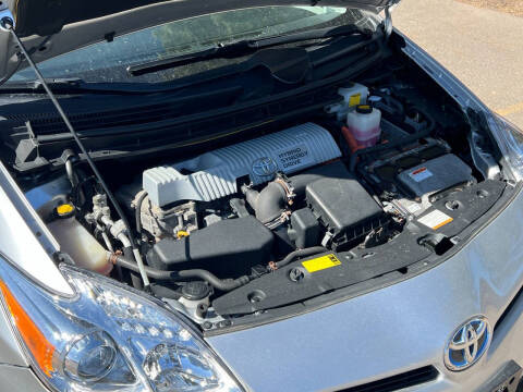 2012 Toyota Prius Two