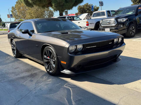 2014 Dodge Challenger SRT8 Core