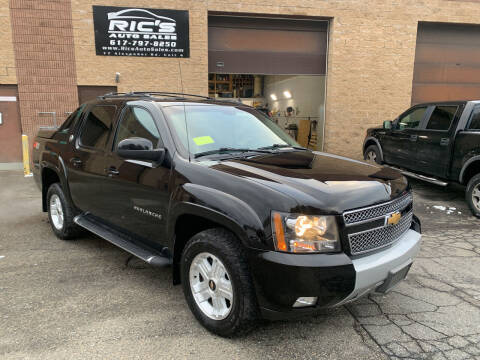 2013 Chevrolet Avalanche for sale at Ric's Auto Sales in Billerica MA