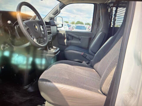 2024 Chevrolet Express 2500