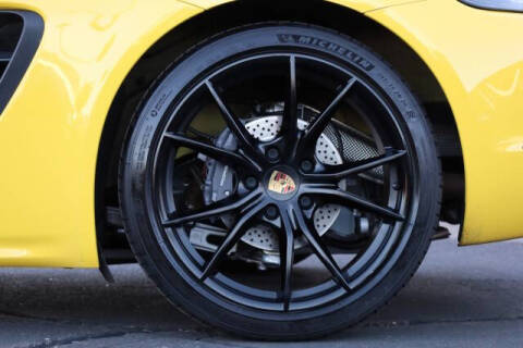 2021 Porsche 718 Cayman