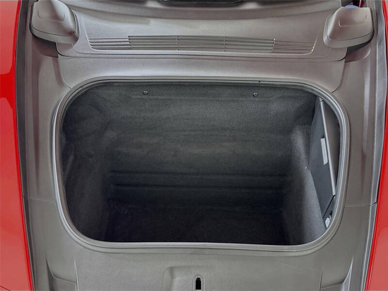 2021 Porsche 911 Carrera