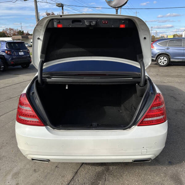 2010 Mercedes-Benz S-Class S 550 4MATIC