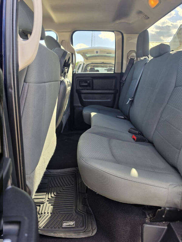 2017 RAM 1500 Express
