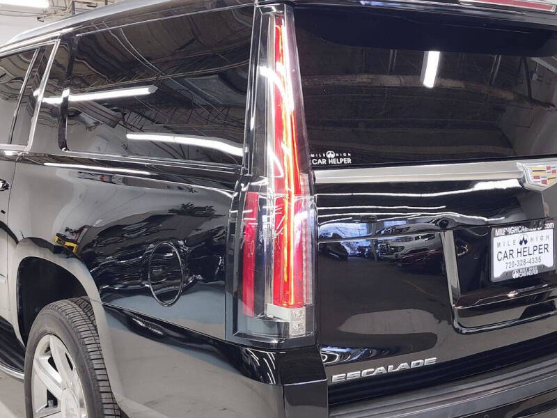 2019 Cadillac Escalade ESV Luxury