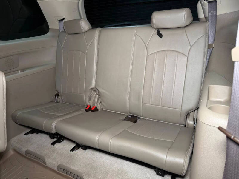 2013 GMC Acadia Denali