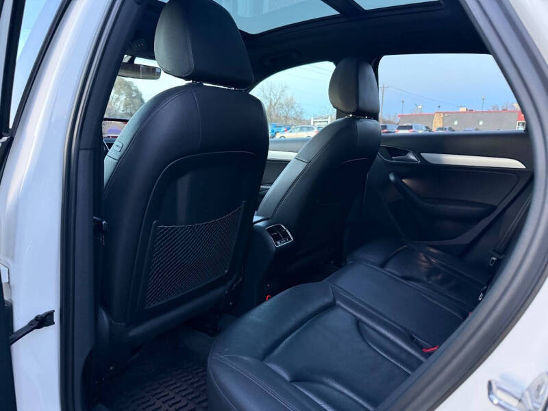 2017 Audi Q3 2.0T quattro Premium