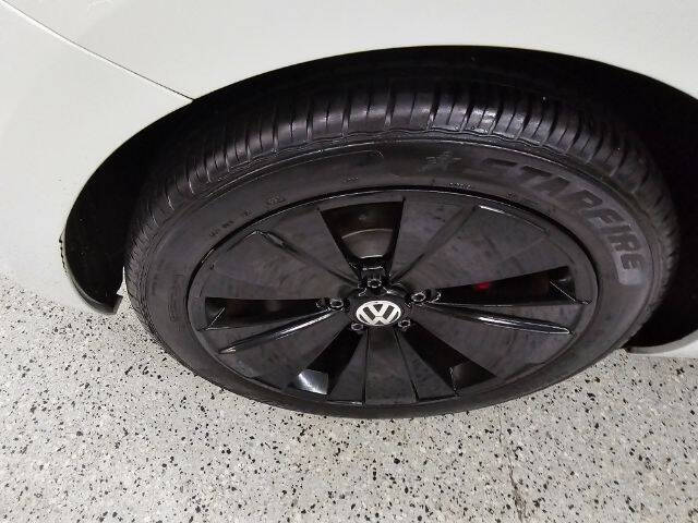 2016 Volkswagen Beetle