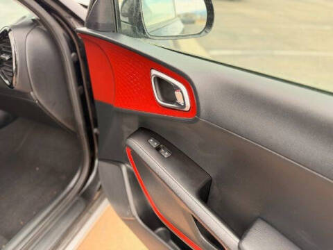 2023 Kia Soul GT-Line