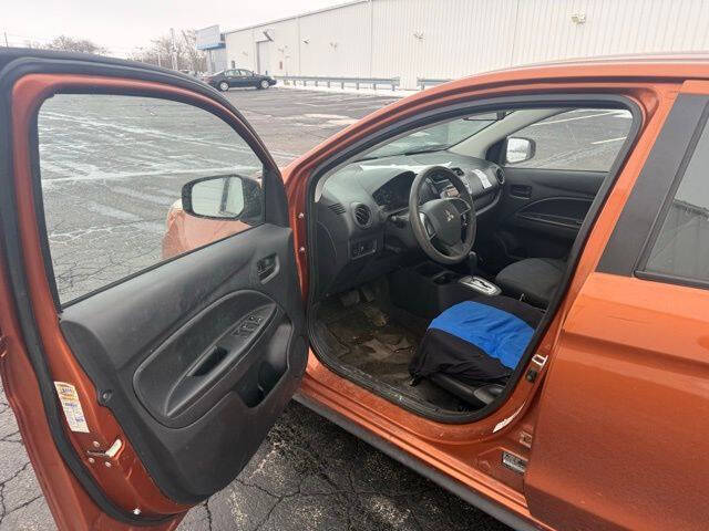 2017 Mitsubishi Mirage ES